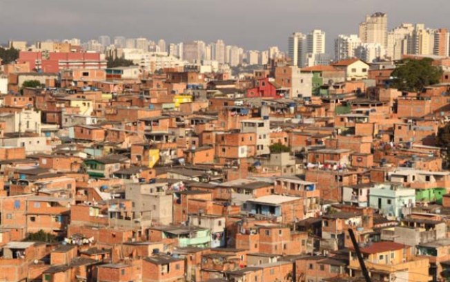 The virus does not differentiate between the world of the favelas where people will suffer most from it and its accompanying economic fallout and the relatively prosperous and sheltered bourgeois world that surrounds them.
