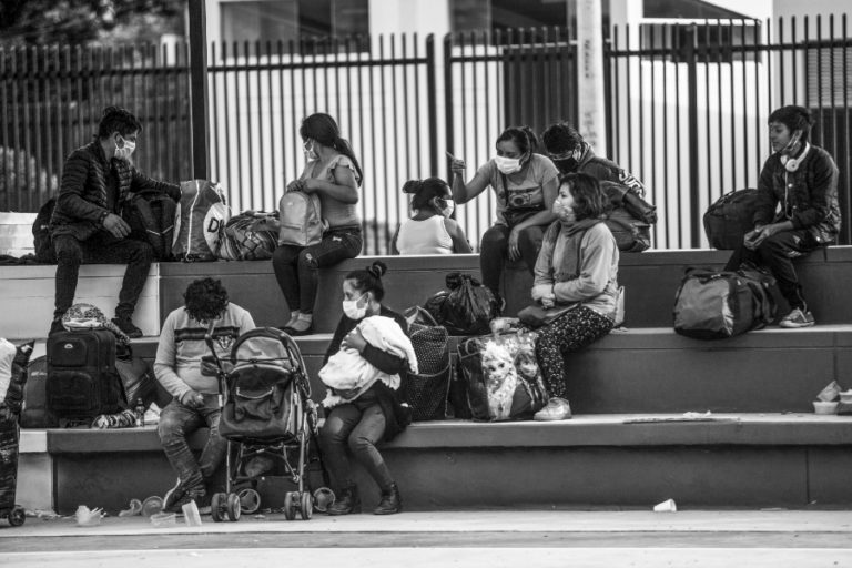 Peru in Lockdown: Internal Migrants Return Home on Foot