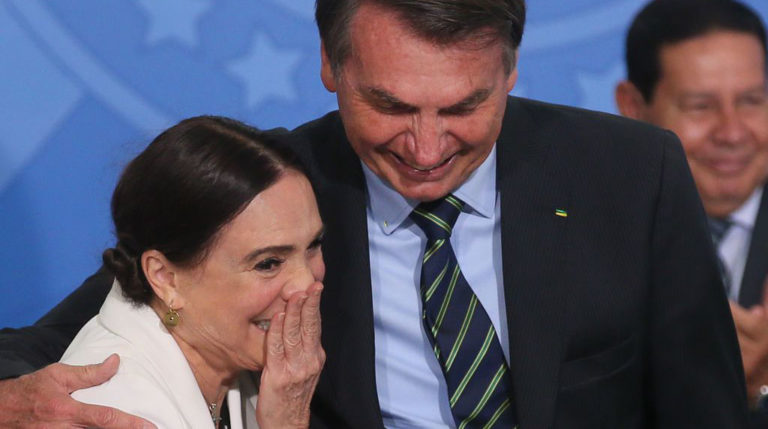 Bolsonaro Allies Pressure Regina Duarte to Resign from Special Cultural Secretariat