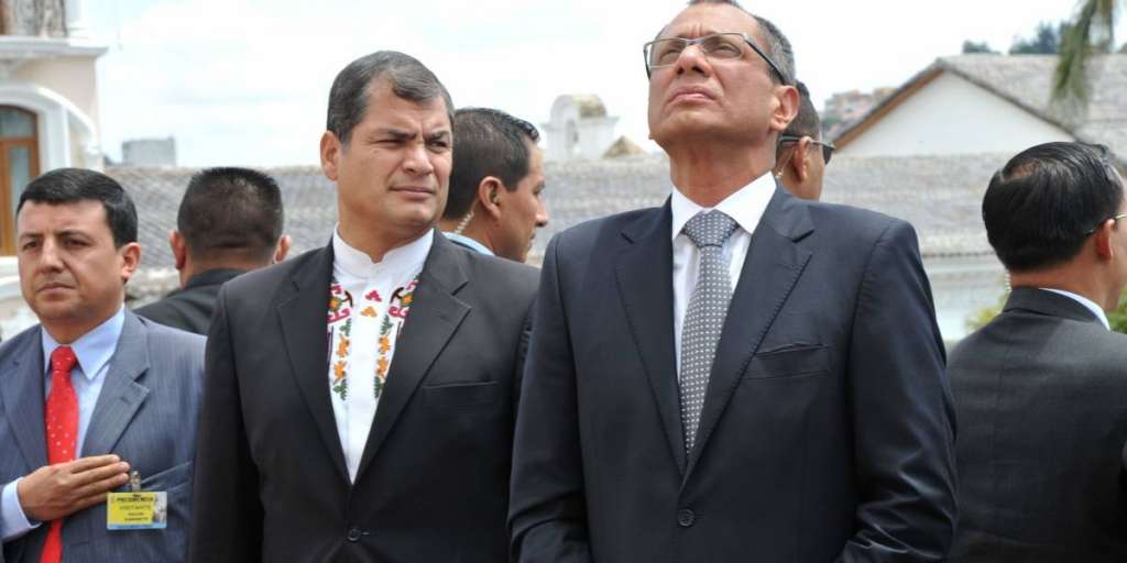 Ecuador's ex-president, Rafael Correa (left) and his former vice-president, Jorge Glas (right).