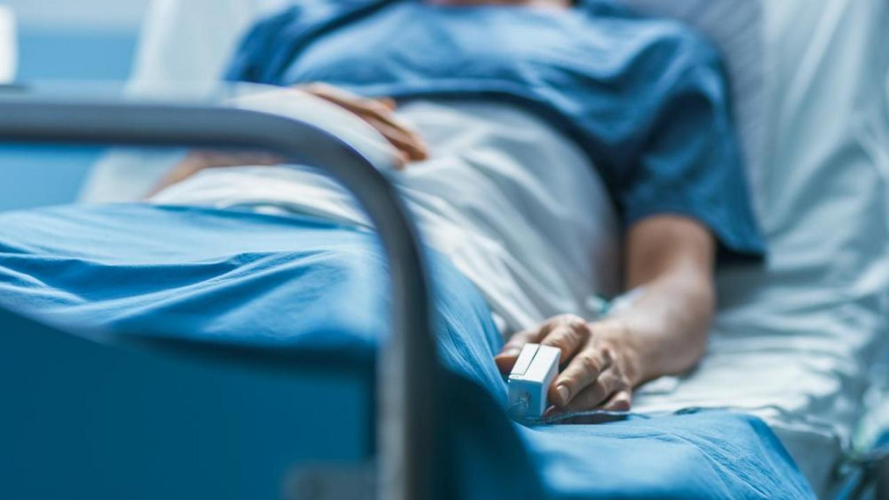hopital-patient-male