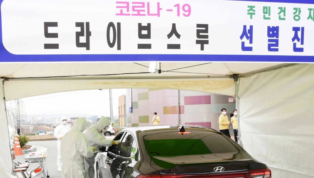 "Our effort is to reach the most successful testing level in a country, which is South Korea. They've conducted 400 tests a day," says the mayor of Porto Alegre.