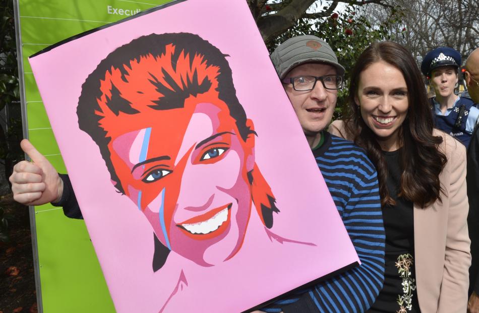 Jacinda Stardust's illustration, giving a new meaning to Bowie's cover designed by Phoebe Philo's mother for his Aladdin Sane album cover, is one of the most popular and reproduced.