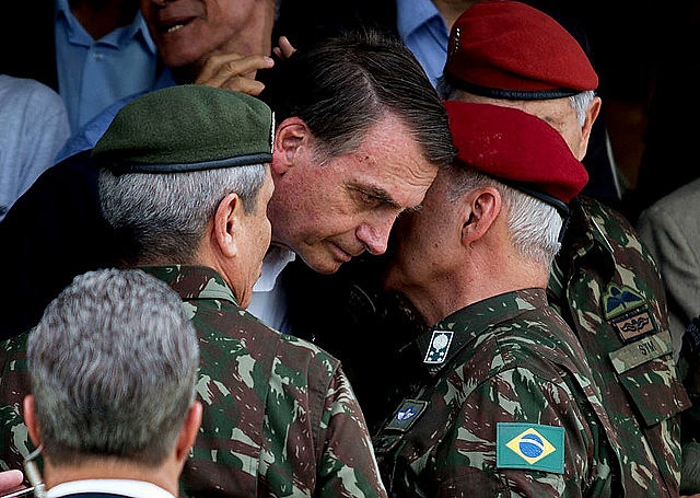 Bolsonaro also signaled to advisors that he wants more names of the Armed Forces in the Ministry of Justice.