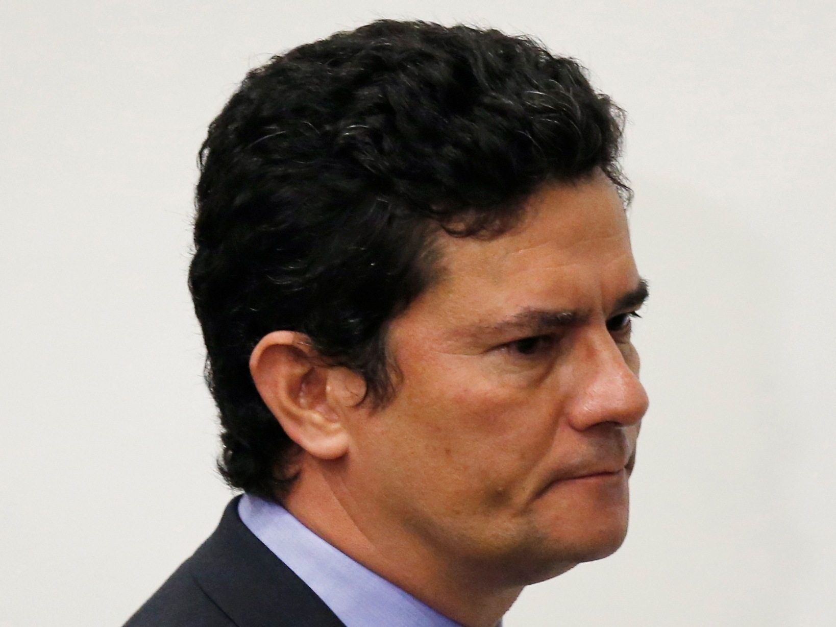 The deposition is part of an inquiry launched with the authorization of Celso de Mello, the Dean Justice of the Supreme Court, to investigate Bolsonaro's alleged attempt at political interference in the Federal Police and the forgery of Moro's signature on the dismissal of Maurício Valeixo, the then Director-General of the Federal Police.