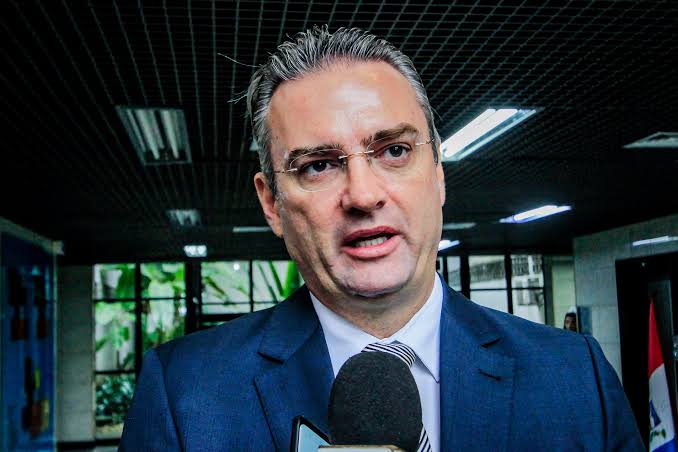 Bolsonaro Appoints Ramagem’s Right-Hand Man to Head Federal Police