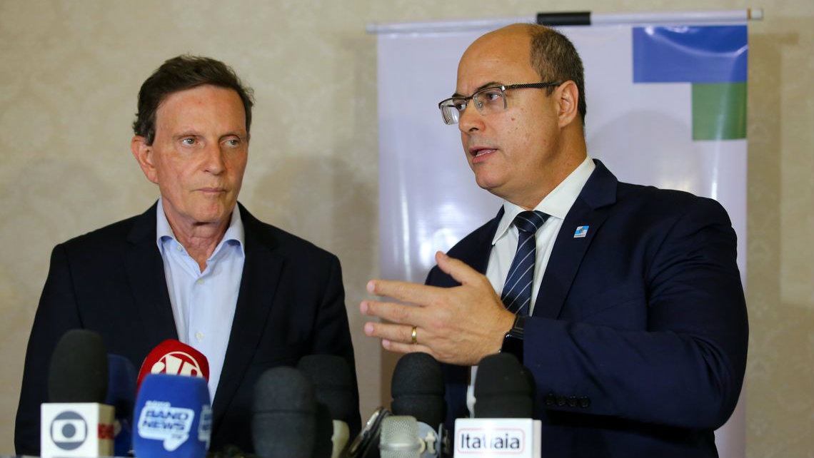 Rio de Janeiro City Mayor Marcelo Crivella (left) and Rio de Janeiro State Governor Wilson Witzel (right).