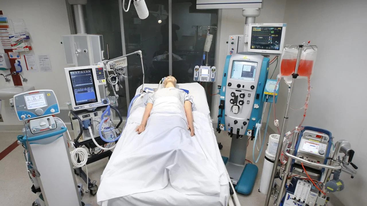 ICU.jpeg