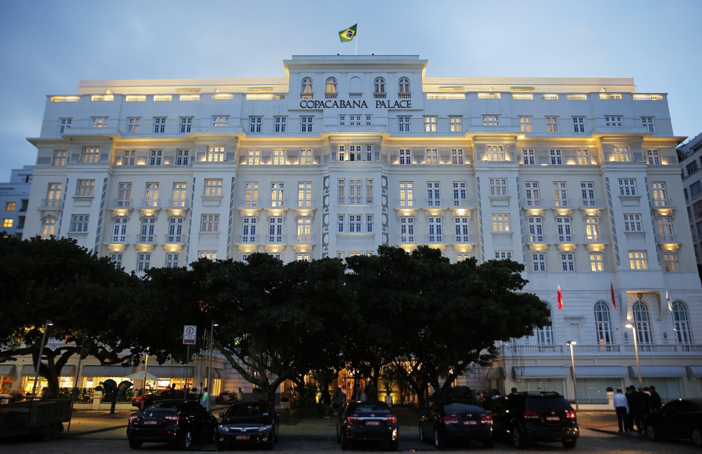 One of Rio de Janeiro city's symbols, the Copacabana Palace Hotel, in the South Zone, will resume its activities only in August. However, there are still no details regarding the safety protocols to be adopted by the hotel during the reopening process.
