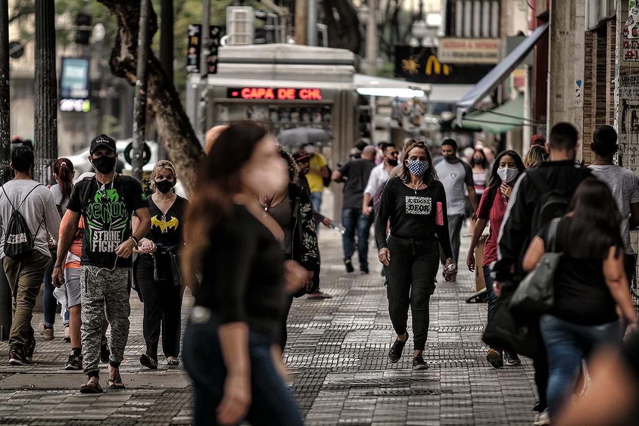 COVID-19 reached Brazil initially through the wealthiest populations of major cities, such as Rio de Janeiro and São Paulo, most likely introduced by Brazilians who traveled abroad.