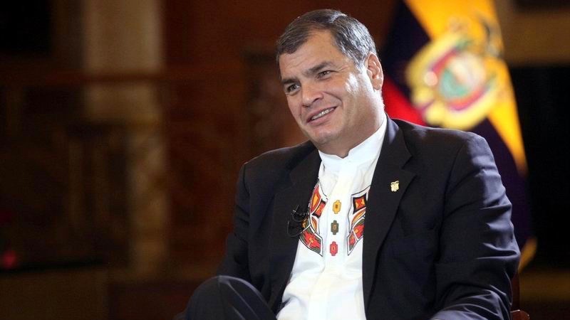 Ex-president of Ecuador, Rafael Correa, joined many other participants through the Zoom platform, but did not express his views.