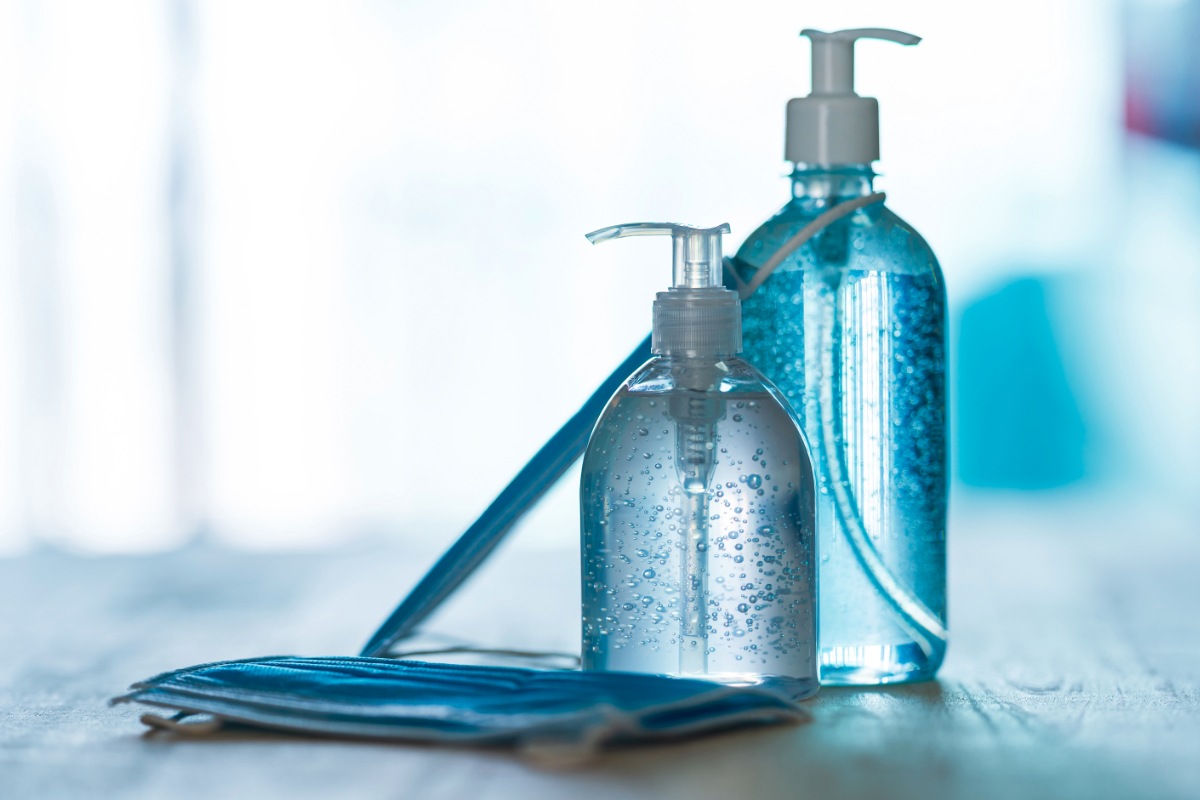 Cândido Pinheiro from Hapvida has reinforced hygiene, constantly washing his hands or using sanitizer gel.