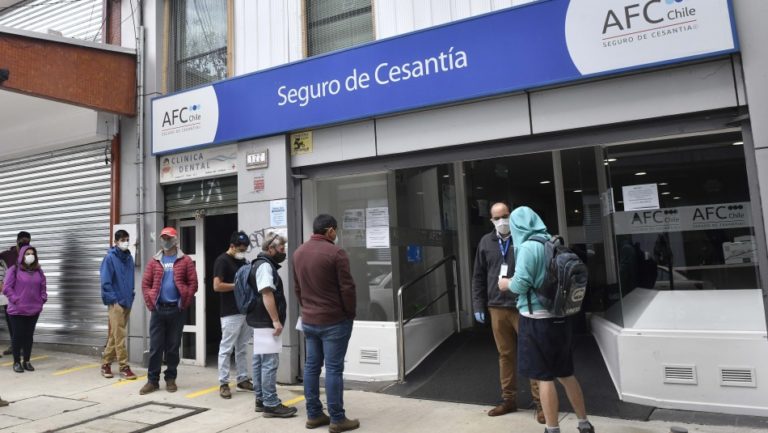 Coronavirus in Chile: Unemployment Rises to 11.2 Percent, Highest Level in Decade