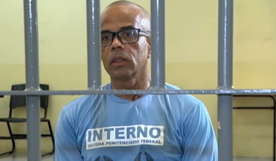 Fernandinho Beira-Mar of the Comando Vermelho.