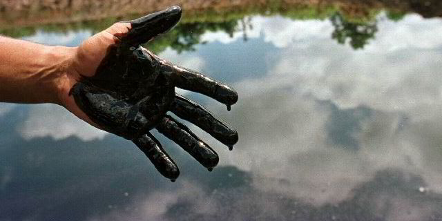 oil-spill-feat