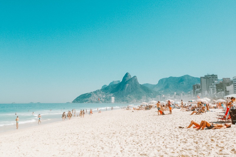 Rio's Mayor Announces Beach Reopening Only After Vaccine; R $107 Fine ...