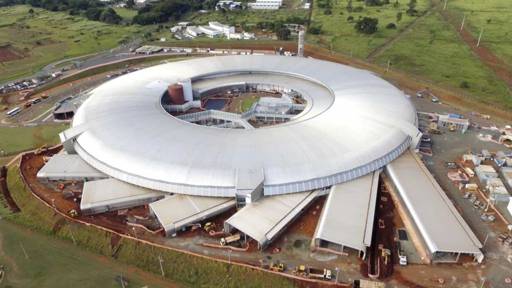 The Sirius is funded by the Ministry of Science, Technology, and Innovations.