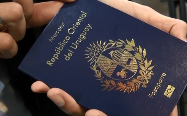 uruguay-pasaporte