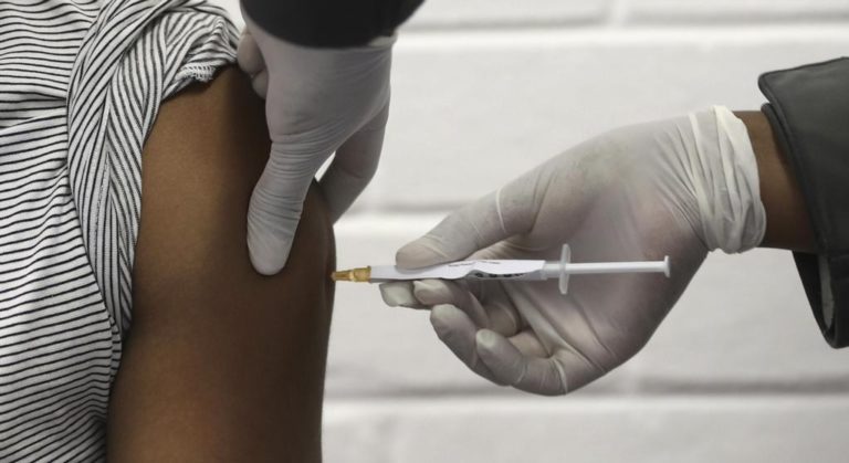 Brazilian Volunteers to Receive Second Dose of Oxford Vaccine