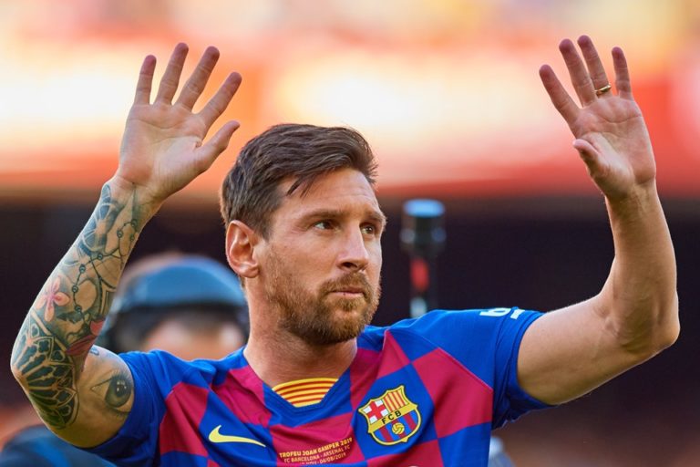 Argentines in Shock: Messi Tells Barcelona He Wants Out