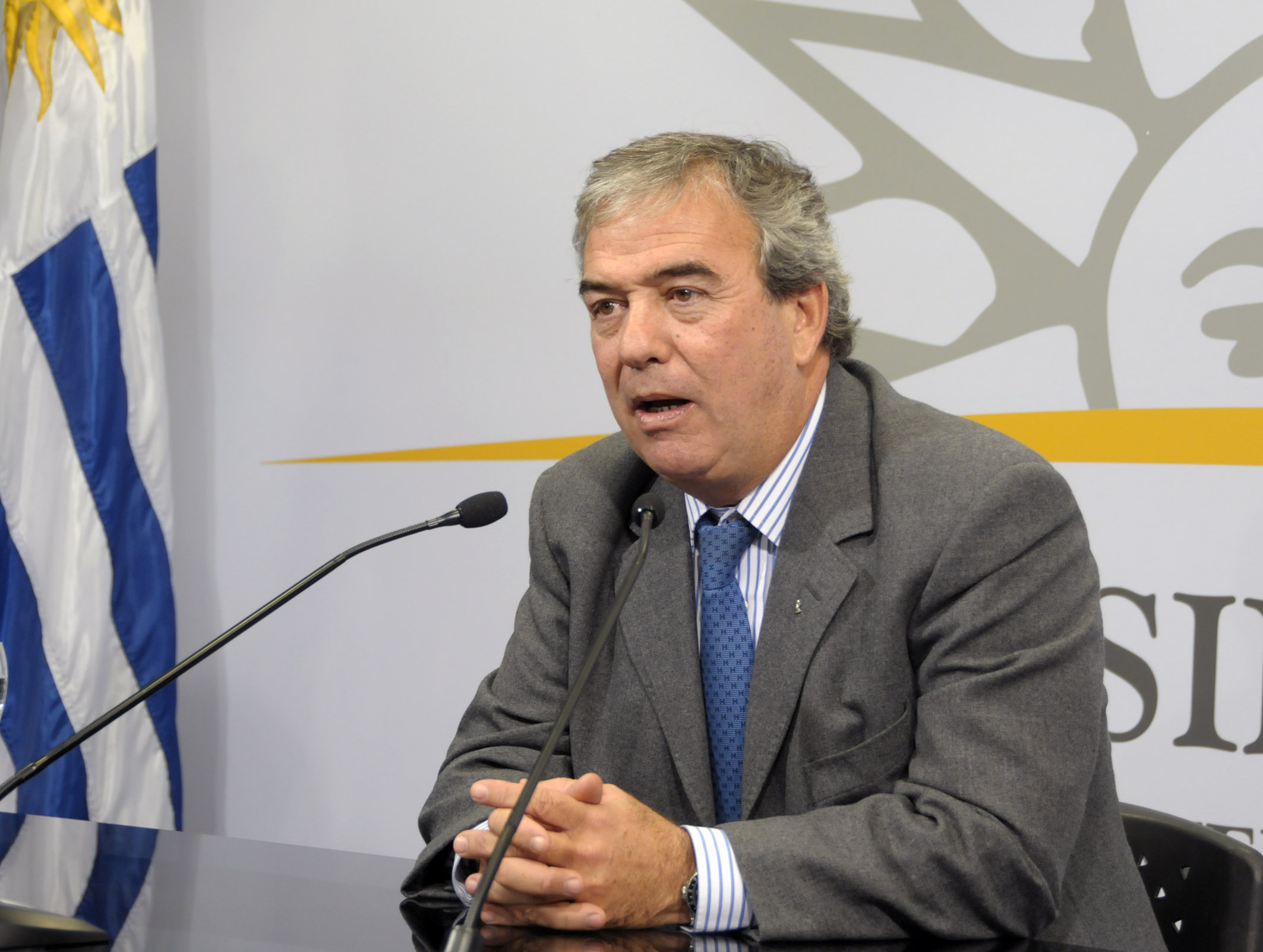 The Minister of Infrastructure, Tarcísio Gomes de Freitas, met yesterday, August 17th, with Uruguay's Minister of Transport and Public Works, Luís Alberto Héber, to discuss the execution of works to incorporate the borders. (Photo internet reproduction)