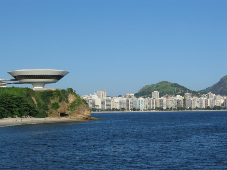 NGO Study Exposes Extent of Racial Segregation in Well-off Rio Suburb Niteroi