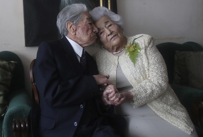 Ecuadoreans Set Record as World’s Oldest Couple