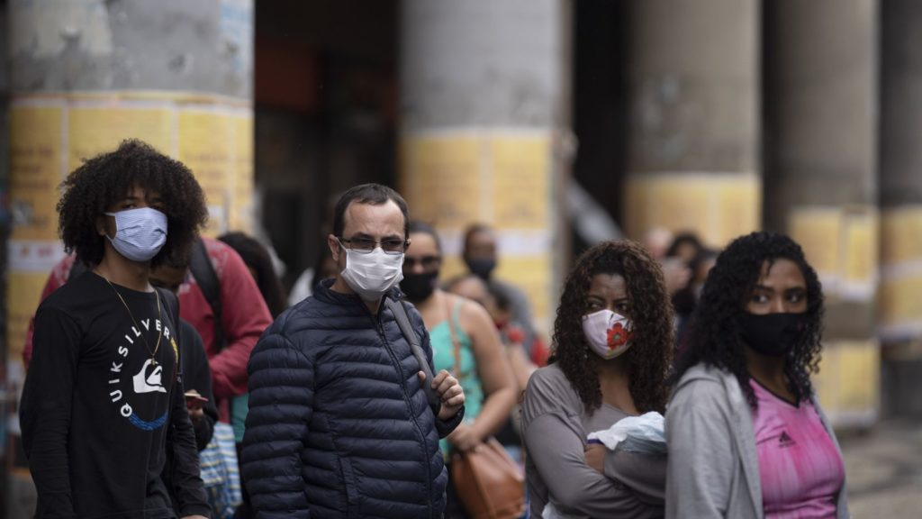 The State of São Paulo, the most populated and with the highest number of infections, now records 6,397 more cases, totaling 558,685 cases since the start of the pandemic.