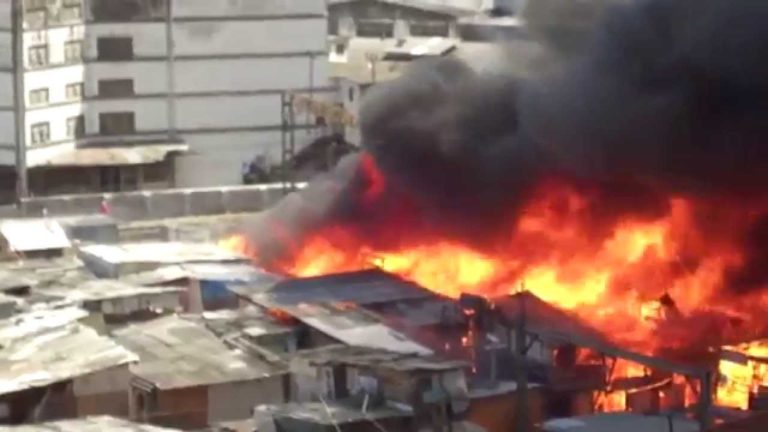Nine-Year-Old Dies in Favela Fire in East Zone of São Paulo