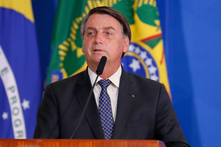 Bolsonaro Says It’s Time to Return to Normal and to Jobs