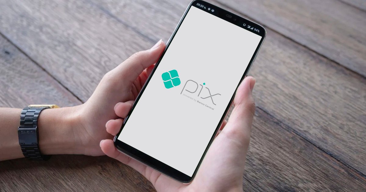 Scheduled to start operating on November 16th, PIX, the new Brazilian instant payment system, will change the way people pay bills and make purchases by removing the need for cash or cards.