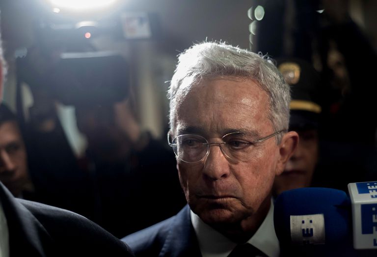 Colombia's Supreme Court on Tuesday ordered the pre-trial detention of ex-president Álvaro Uribe for the crime of bribery and witness manipulation in one of the cases involving the politician, who ruled the Andean country between 2002 and 2010.
