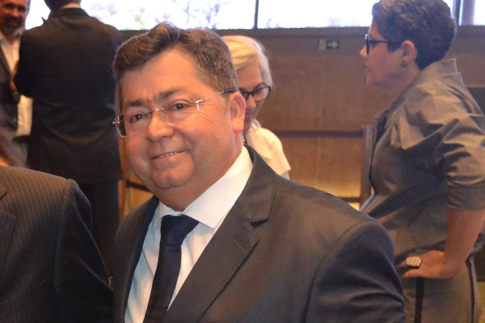 The interim Minister of Health, General Eduardo Pazuello, appointed veterinarian Lauricio Monteiro Cruz to coordinate the National Immunization Program, according to the publication in the Federal Gazette on Friday, August 28th.