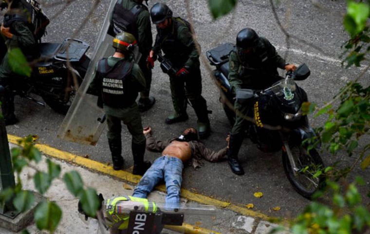 After investigating 223 cases of alleged extrajudicial executions, enforced disappearances, arbitrary detentions and torture, and reviewing an additional 2,891 to corroborate patterns of violations and crimes, the UN Independent International Fact-Finding Mission on the Bolivarian Republic of Venezuela found that the Venezuelan government, as well as other state agents and groups working with them, had committed “egregious violations.”
