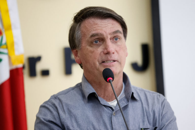 Bolsonaro: ANVISA to Decide on Covid-19 Vaccine Administration in Brazil