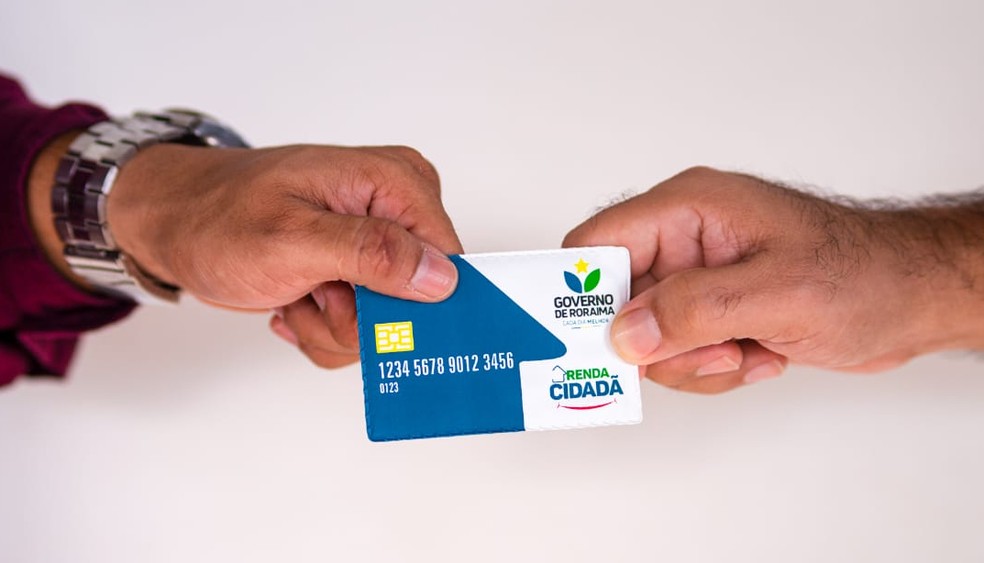 The Renda Cidadã should replace and expand the Bolsa Família (Family Grant), created in the PT (Workers' Party) administration.