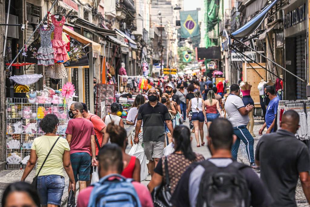 Globally, 17,347,345 people have recovered from the disease, 3,387,309 of whom in Brazil, according to the Johns Hopkins University ranking, in the United States.