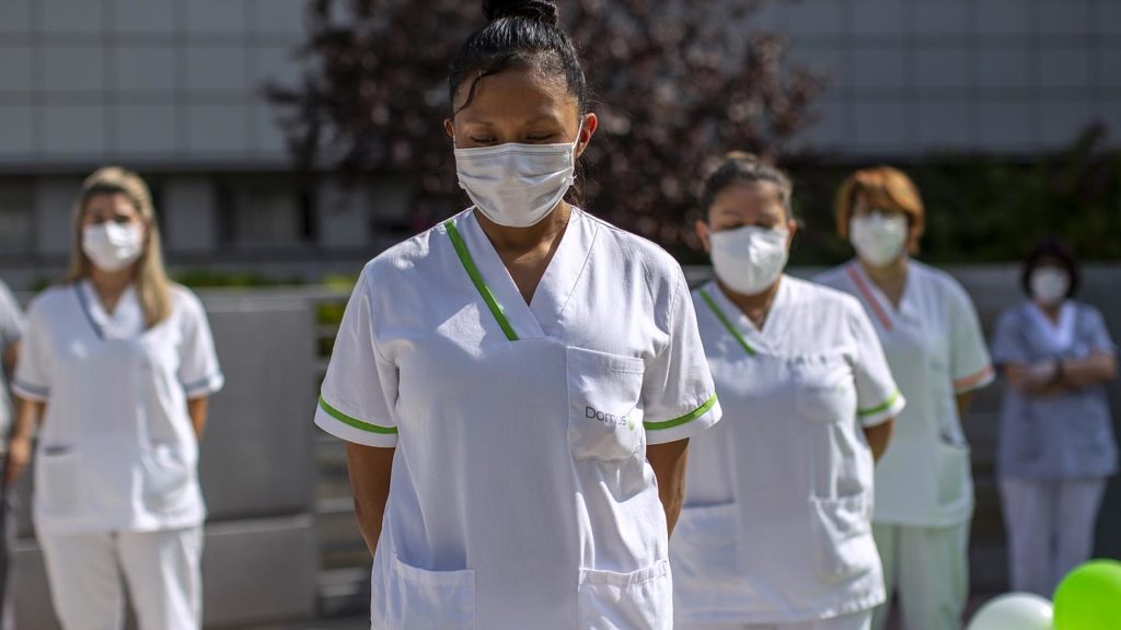 The states with the highest number of deaths are São Paulo (33,984), Rio de Janeiro (17,727), Ceará (8,834), Pernambuco (8,016), and Minas Gerais (6,727).