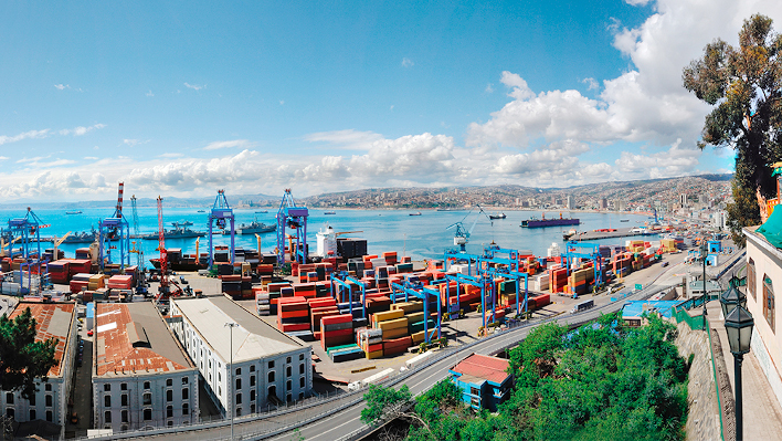 Chile's overseas trade reached almost US$93,5 billion (R$520 BILLION), between January and September this year, an 11 percent drop year on year, the president Sebastián Piñera government announced on Thursday.