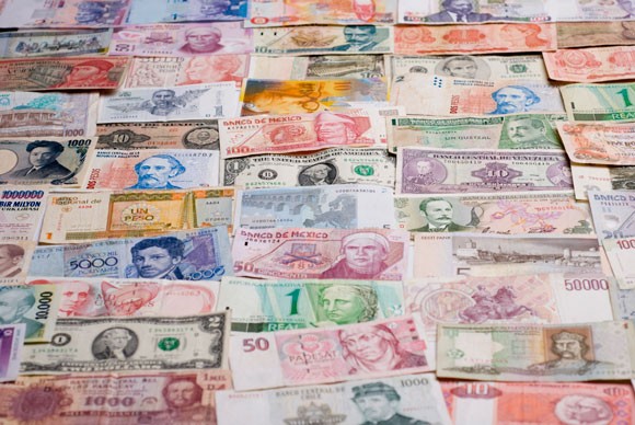 Emerging Currencies Set for Biggest Underperformance in More Than a Decade