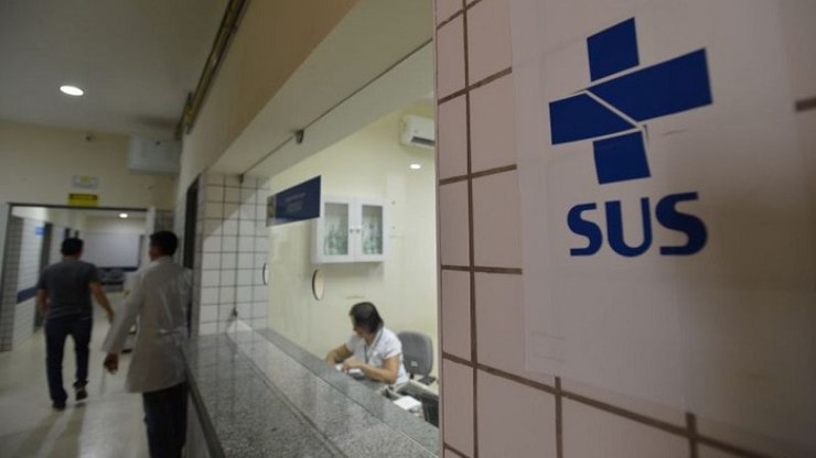 The Federal Government decree that released private partnership studies for Brazil's famous Basic Health Units (SUS), free for all residents in Brazil, lived for one day. Faced with criticism, President Bolsonaro revoked the decree he had signed on Tuesday, October 27th.