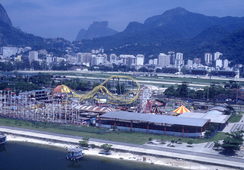 Aerial photo of the Tivoli Park - 90s - with the Rock of Gavea in the background
