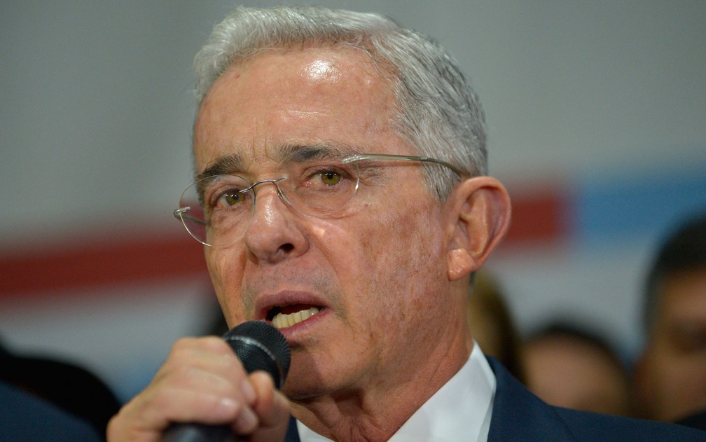 Colombian ex-president Álvaro Uribe, Iván Duque's political mentor.