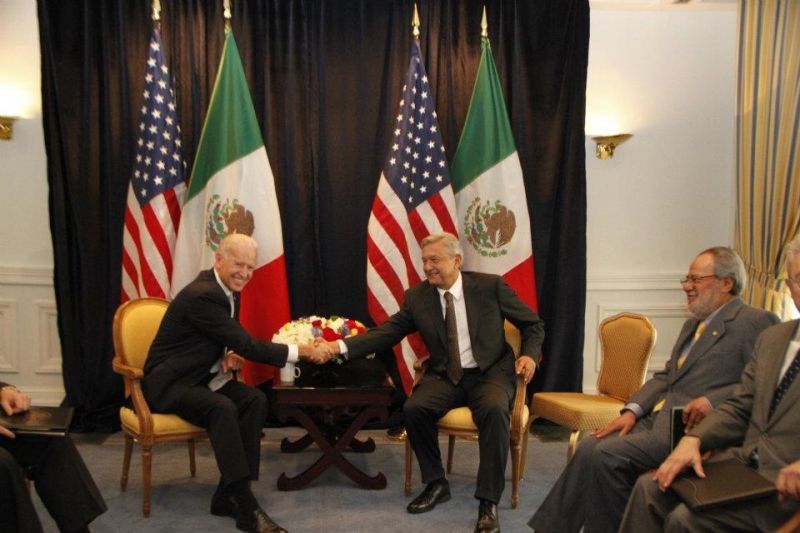 U.S. former Vice President and presidential candidate Joe Biden (left) and Mexican President Andrés Manuel Lopez Obrador (right).