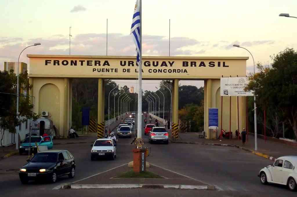 border-uy-br
