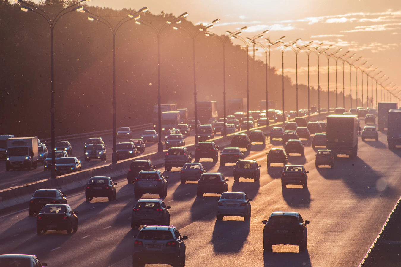 If you are usually driving during rush hour, you need to be extra cautious to keep yourself and others safe. Here are some tips to stay safe in the most chaotic traffic conditions.