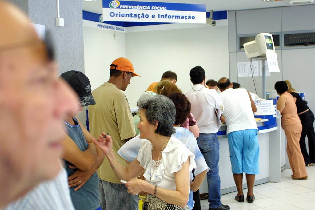 Not by chance, Rio Grande do Sul and Rio de Janeiro are the states that spend the most on pensioners.