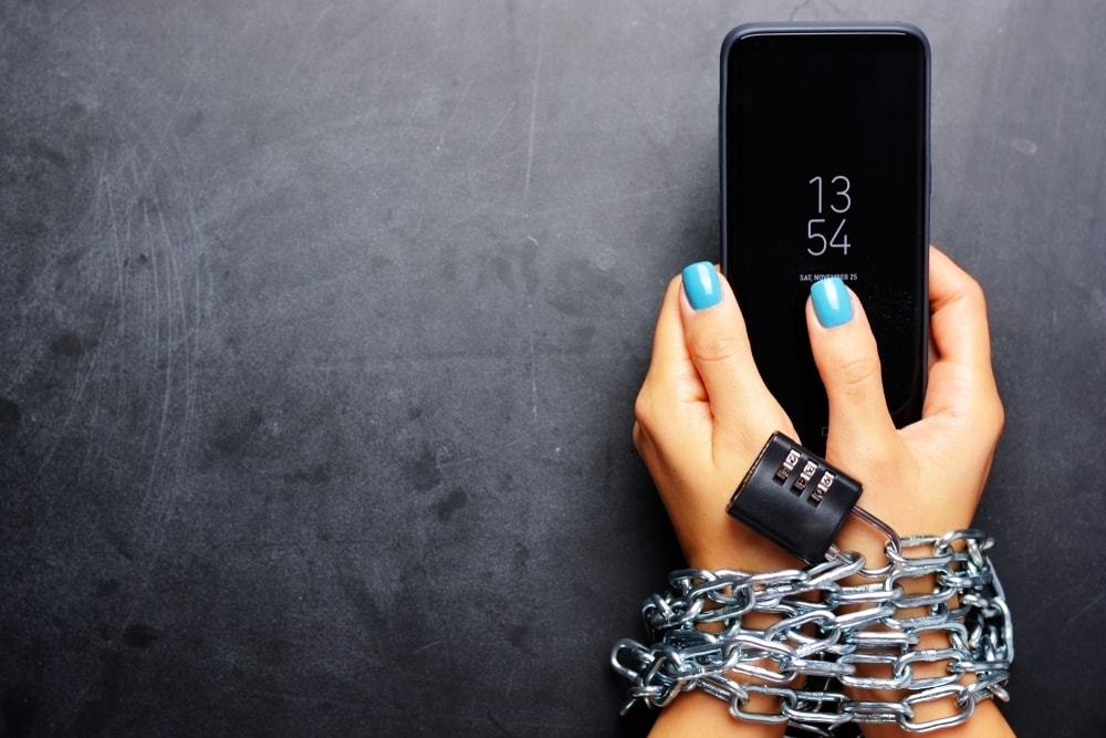 Although there are no official data on the number of new addicts, psychologists agree that "this pandemic has virtualized us, because with no other alternative we had to learn how to relate, how to adapt to telework, online classes, remote medical consultations..."