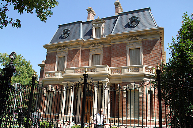 Argentina Wealth2