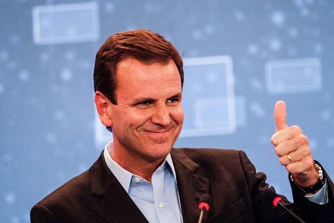 In Rio de Janeiro, Brazil's second city, opinion polls indicate incumbent Mayor Marcelo Crivella, an Evangelical pastor and Bolsonaro ally, is set to lose in a landslide to ex-mayor Eduardo Paes of the right-wing Democrats (DEM).